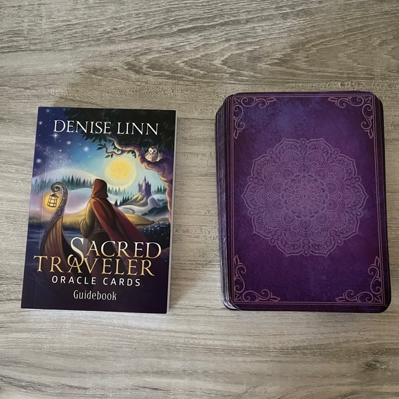 Sacred Traveler Oracle Cards by Denise Linn - Picture 4 of 9